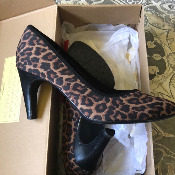 Leopard pump - Picture 4 of 5